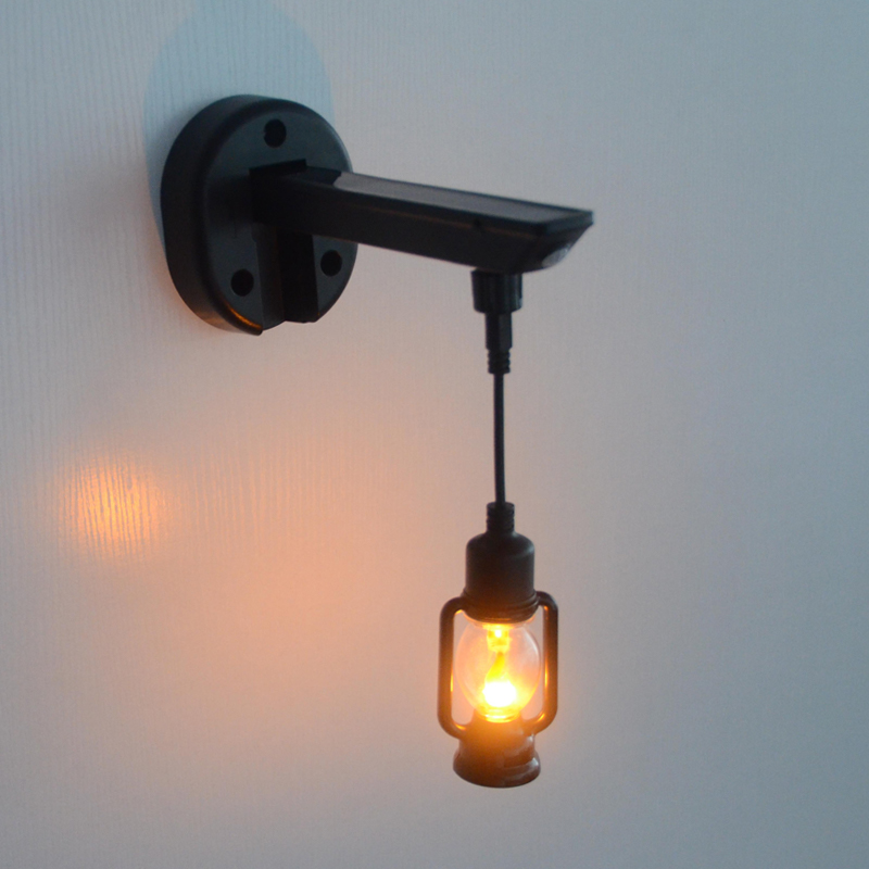 Vintage parafinlampe-stil solcellevegglys (flammeeffekt)